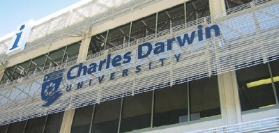 查尔斯达尔文大学